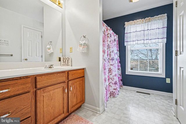 300 RED SHED ROAD, Newville, PA 17241