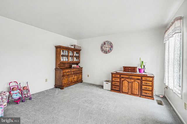 300 RED SHED ROAD, Newville, PA 17241