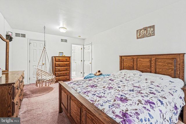 300 RED SHED ROAD, Newville, PA 17241