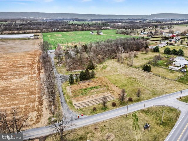 300 RED SHED ROAD, Newville, PA 17241