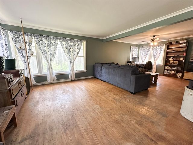 56896 Sunnyside Avenue, Cassopolis, MI 49031