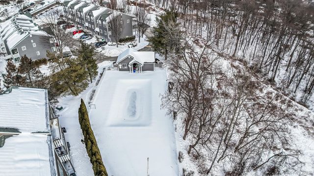 200 Eagle Ridge Way, Nanuet, NY 10954