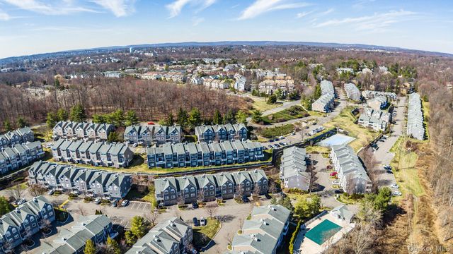 200 Eagle Ridge Way, Nanuet, NY 10954