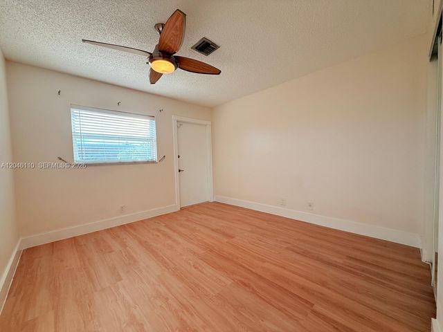 2832 Fillmore St 20, Hollywood, FL 33020