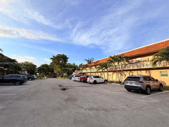 2832 Fillmore St 20, Hollywood, FL 33020