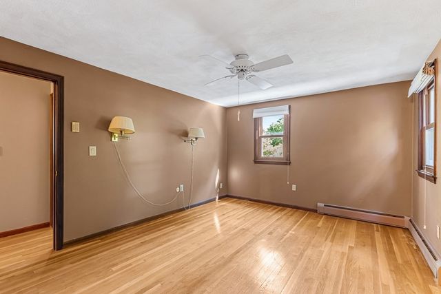 26 Atherton Rd, Foxboro, MA 02035