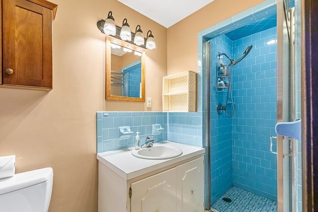 26 Atherton Rd, Foxboro, MA 02035