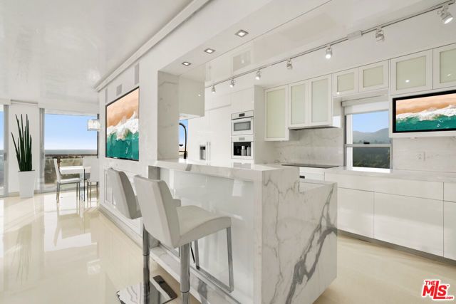 201 Ocean Avenue 409P, Santa Monica, CA 90402