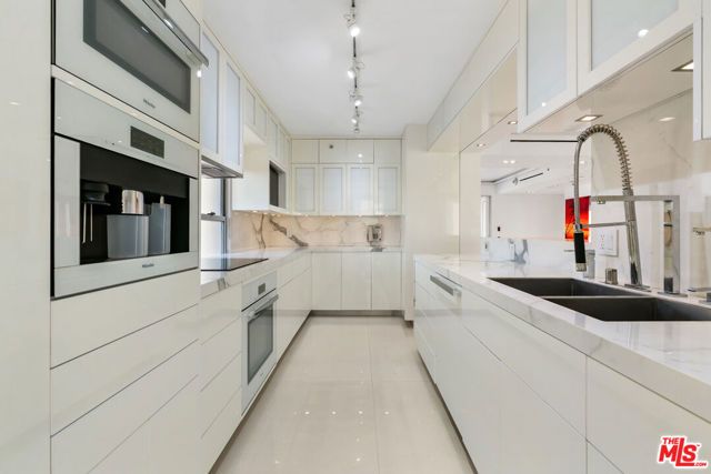 201 Ocean Avenue 409P, Santa Monica, CA 90402