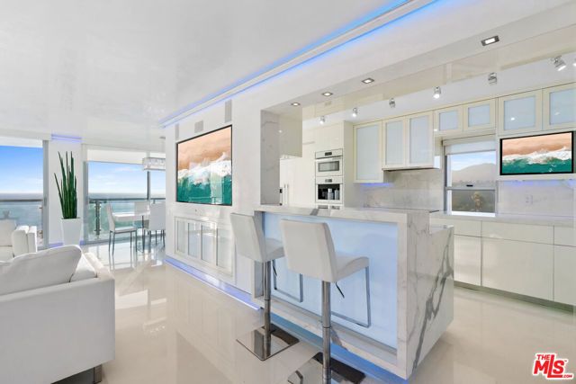 201 Ocean Avenue 409P, Santa Monica, CA 90402