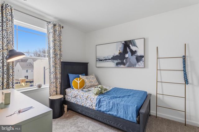 1 VICTORIAN WAY, West Deptford, NJ 08096