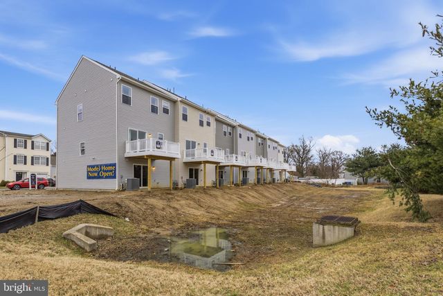 1 VICTORIAN WAY, West Deptford, NJ 08096