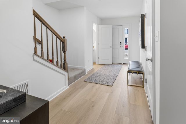 1 VICTORIAN WAY, West Deptford, NJ 08096