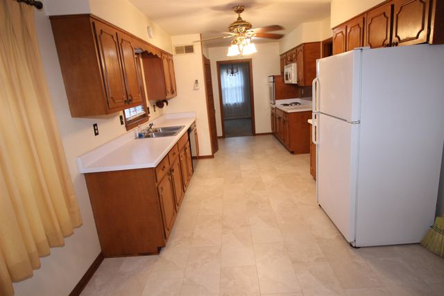 2962 WHITNEY AVE, Memphis, TN 38128