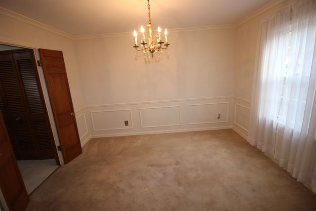 2962 WHITNEY AVE, Memphis, TN 38128