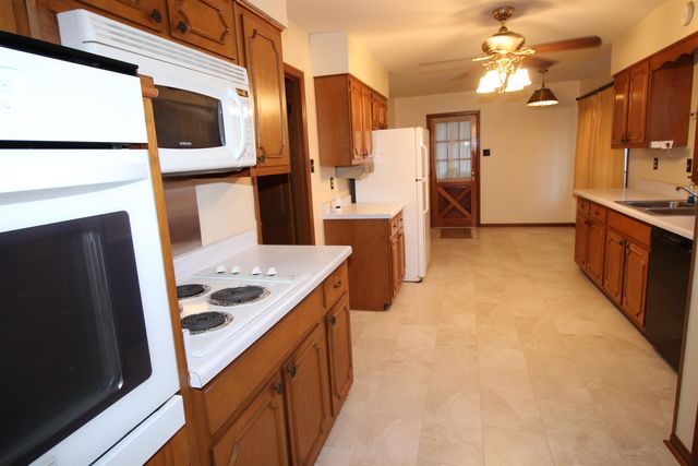 2962 WHITNEY AVE, Memphis, TN 38128