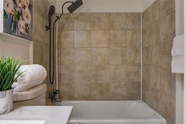 914 Meadow Mead Drive, Allen, TX 75002