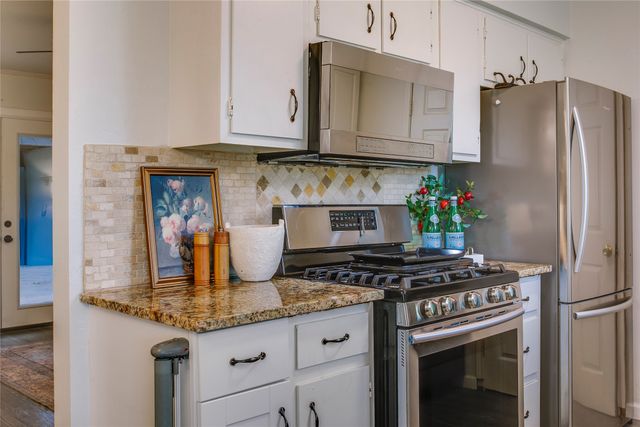 914 Meadow Mead Drive, Allen, TX 75002