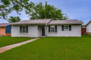 914 Meadow Mead Drive, Allen, TX 75002