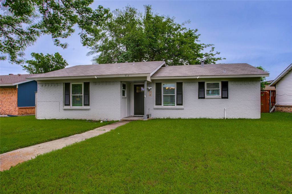 914 Meadow Mead Drive, Allen, TX 75002