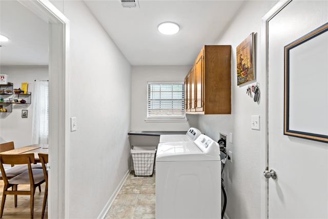 605 SE 32nd Street, Paris, TX 75460