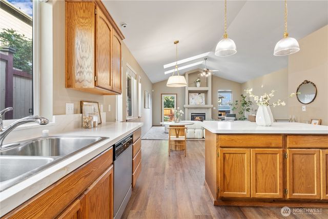 4026 160th Place SE, Bothell, WA 98012