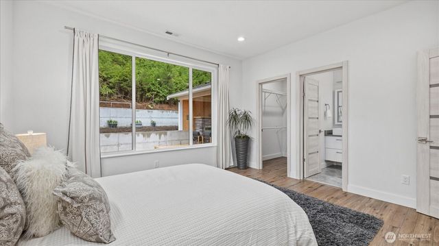 17123 69th Place W, Edmonds, WA 98026