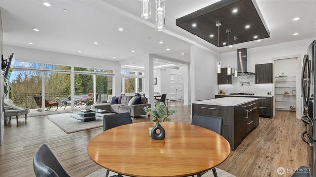 17123 69th Place W, Edmonds, WA 98026