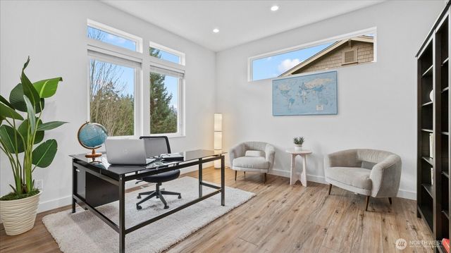 17123 69th Place W, Edmonds, WA 98026