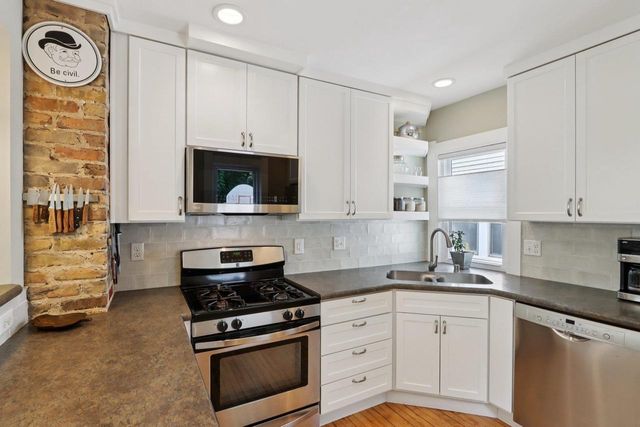 109 N 5th Street, Madison, WI 53704