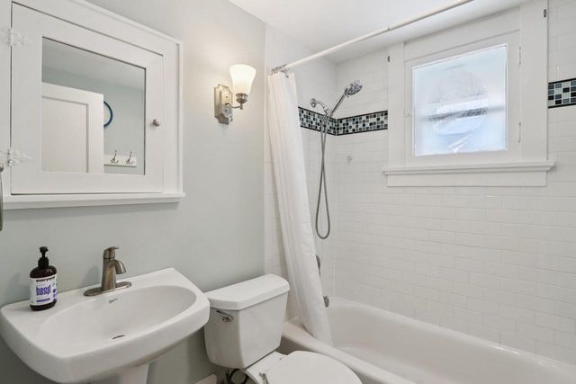 109 N 5th Street, Madison, WI 53704