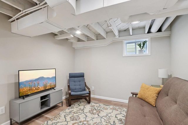 109 N 5th Street, Madison, WI 53704