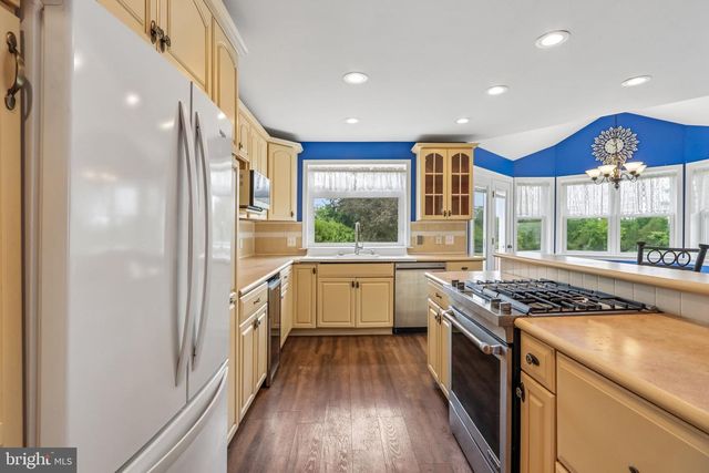 2681 BURTON RD, Harleysville, PA 19438