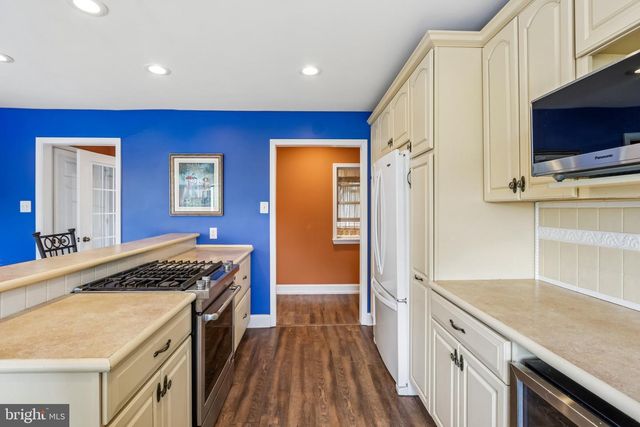 2681 BURTON RD, Harleysville, PA 19438