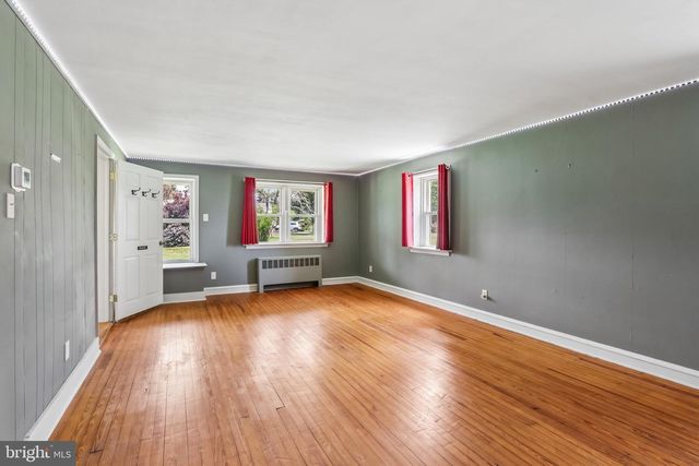 2681 BURTON RD, Harleysville, PA 19438