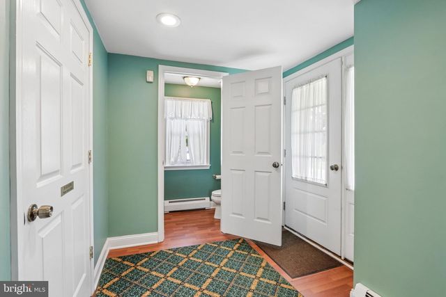 2681 BURTON RD, Harleysville, PA 19438