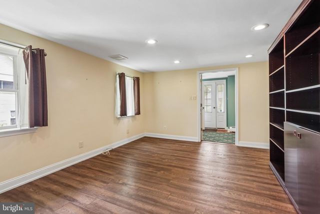 2681 BURTON RD, Harleysville, PA 19438