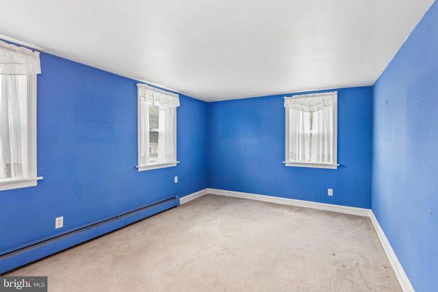 2681 BURTON RD, Harleysville, PA 19438