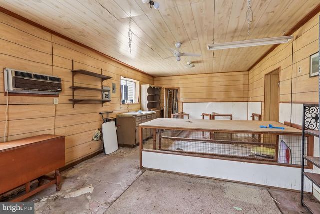 2681 BURTON RD, Harleysville, PA 19438