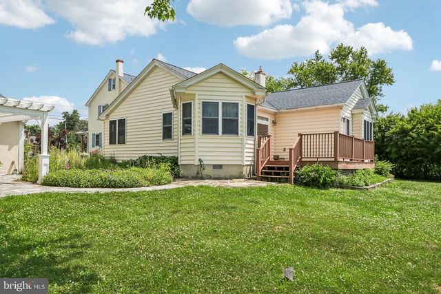 2681 BURTON RD, Harleysville, PA 19438