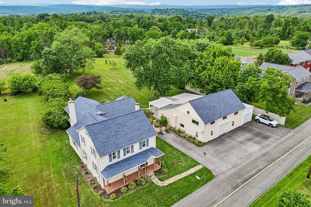 2681 BURTON RD, Harleysville, PA 19438
