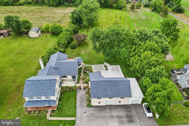 2681 BURTON RD, Harleysville, PA 19438
