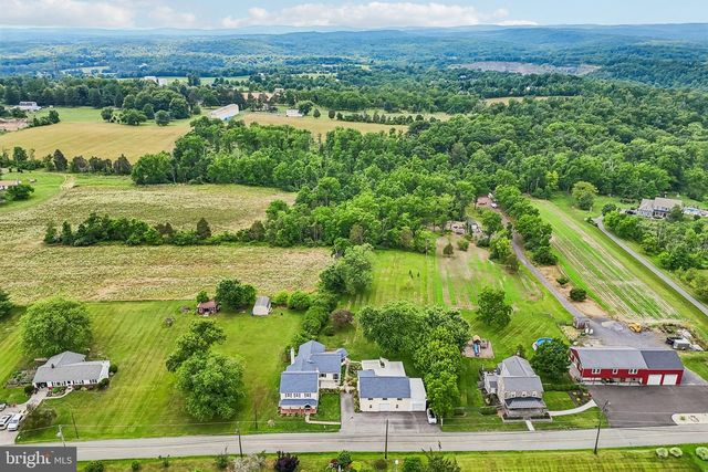 2681 BURTON RD, Harleysville, PA 19438