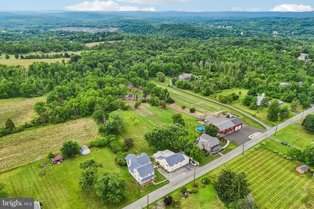 2681 BURTON RD, Harleysville, PA 19438