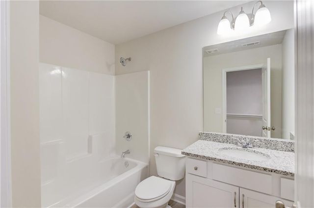 6378 Pine Ridge Point, Lula, GA 30554