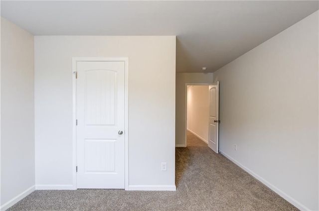 6378 Pine Ridge Point, Lula, GA 30554