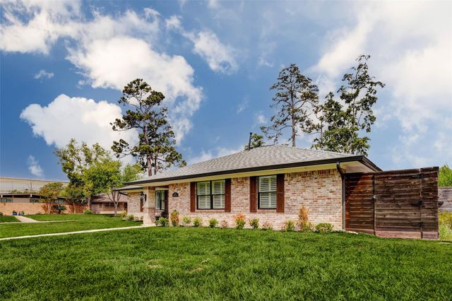 6434 Pineshade Lane, Houston, TX 77008