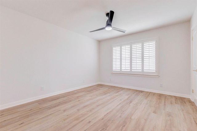 6434 Pineshade Lane, Houston, TX 77008