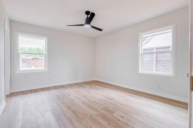 6434 Pineshade Lane, Houston, TX 77008