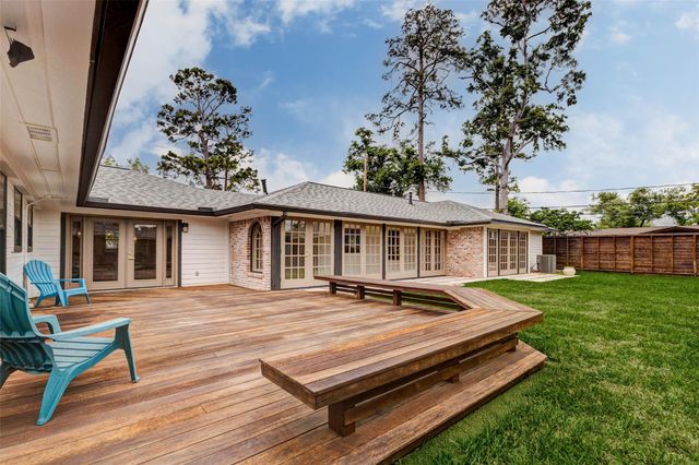 6434 Pineshade Lane, Houston, TX 77008